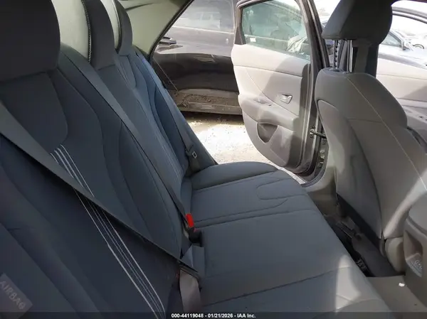 KMHLM4DG1RU659741 2024 HYUNDAI ELANTRA - Image 8