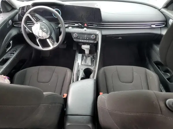 KMHLM4DG1RU660582 2024 HYUNDAI ELANTRA - Image 8
