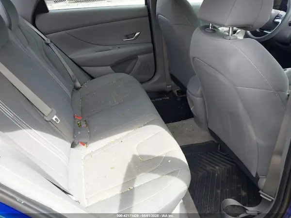 KMHLM4DG1RU667757 2024 HYUNDAI ELANTRA - Image 8