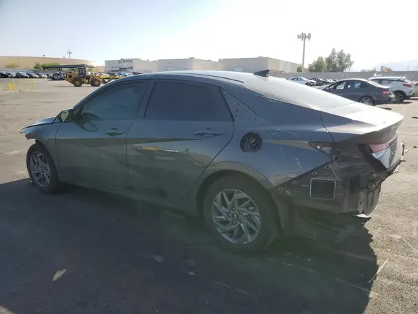 KMHLM4DG1RU669489 2024 HYUNDAI ELANTRA - Image 2
