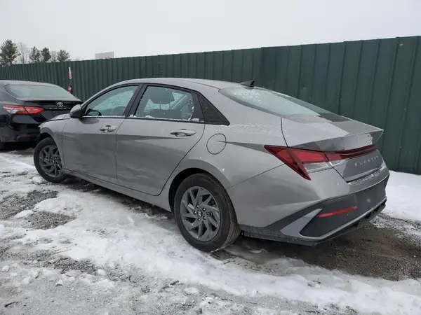 KMHLM4DG1RU669993 2024 HYUNDAI ELANTRA - Image 2