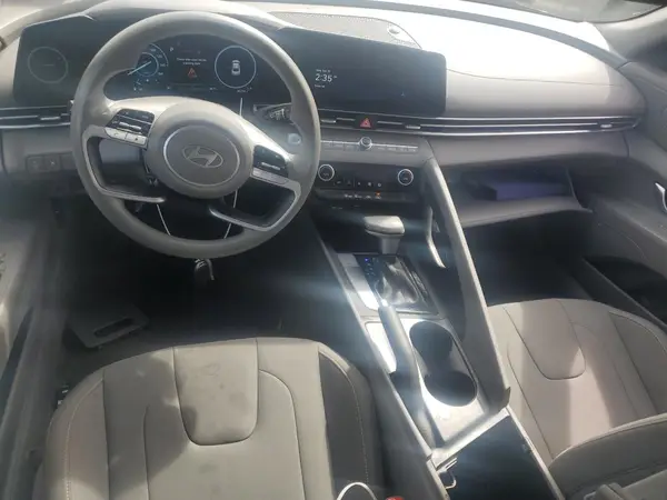KMHLM4DG1RU673140 2024 HYUNDAI ELANTRA - Image 8