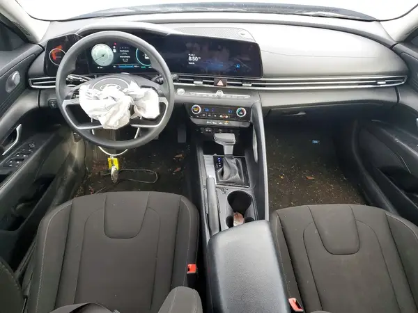 KMHLM4DG1RU675342 2024 HYUNDAI ELANTRA - Image 8
