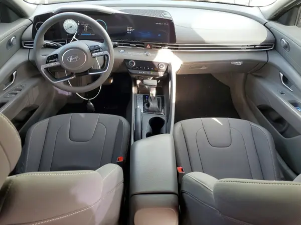 KMHLM4DG1RU676166 2024 HYUNDAI ELANTRA - Image 8