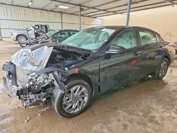 KMHLM4DG1RU676829 2024 HYUNDAI ELANTRA - Image 1