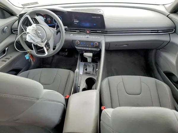 KMHLM4DG1RU680198 2024 HYUNDAI ELANTRA - Image 8