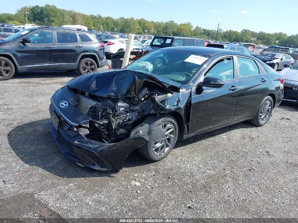 KMHLM4DG1RU682016 2024 HYUNDAI ELANTRA - Image 2