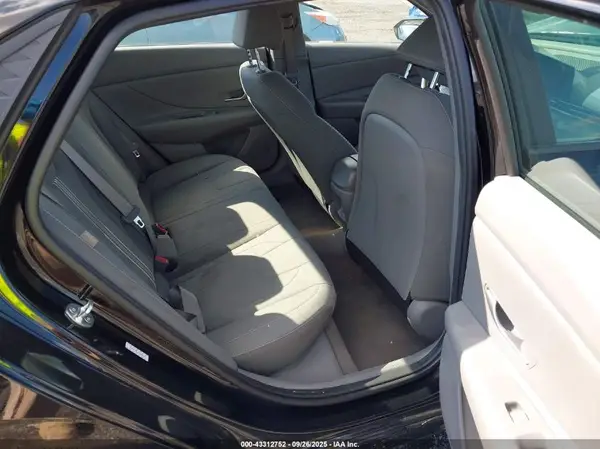 KMHLM4DG1RU682016 2024 HYUNDAI ELANTRA - Image 8