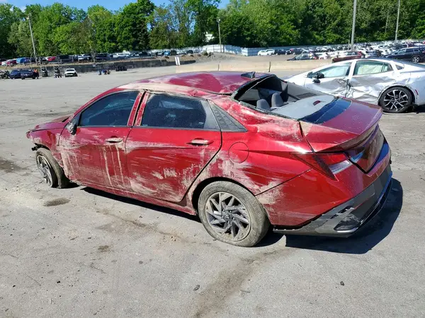 KMHLM4DG1RU682467 2024 HYUNDAI ELANTRA - Image 2
