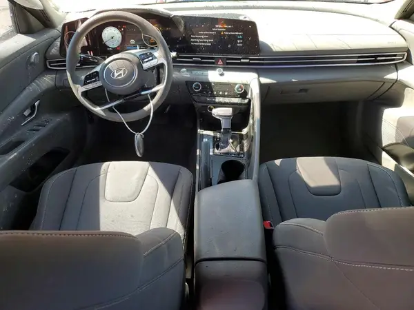 KMHLM4DG1RU682467 2024 HYUNDAI ELANTRA - Image 8