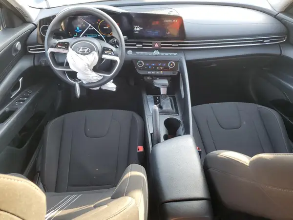 KMHLM4DG1RU686180 2024 HYUNDAI ELANTRA - Image 8