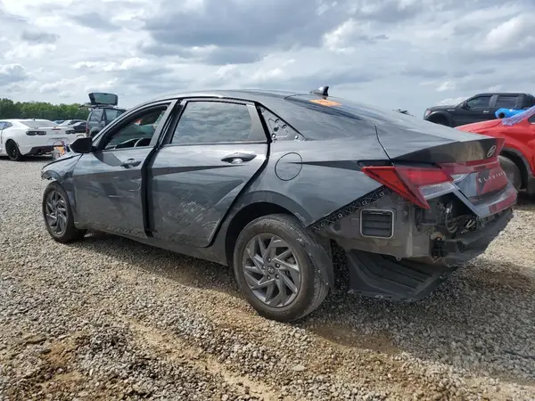 KMHLM4DG1RU691427 2024 HYUNDAI ELANTRA - Image 2