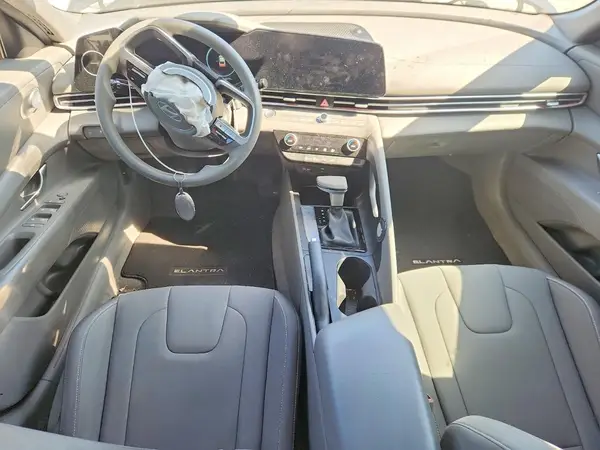 KMHLM4DG1RU692397 2024 HYUNDAI ELANTRA - Image 8
