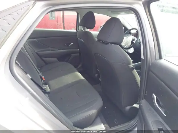 KMHLM4DG1RU696286 2024 HYUNDAI ELANTRA - Image 8
