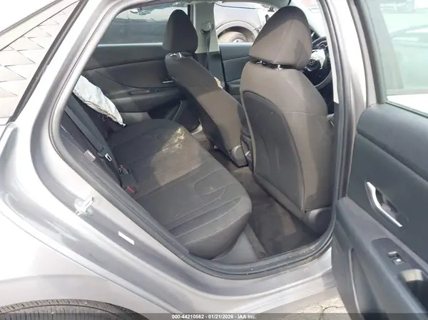 KMHLM4DG1RU697910 2024 HYUNDAI ELANTRA - Image 8