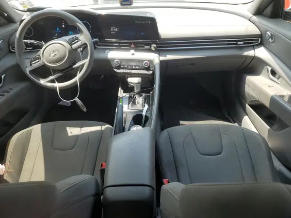 KMHLM4DG1RU700322 2024 HYUNDAI ELANTRA - Image 8