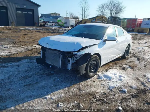 KMHLM4DG1RU701986 2024 HYUNDAI ELANTRA - Image 2