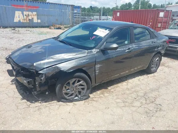 KMHLM4DG1RU706119 2024 HYUNDAI ELANTRA - Image 2