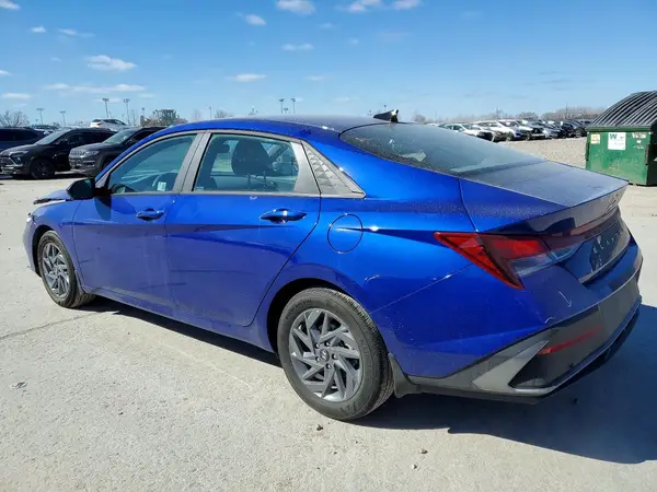 KMHLM4DG1RU716374 2024 HYUNDAI ELANTRA - Image 2
