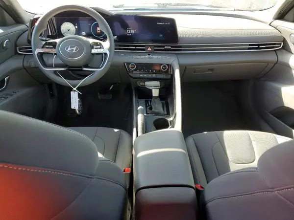 KMHLM4DG1RU716374 2024 HYUNDAI ELANTRA - Image 8