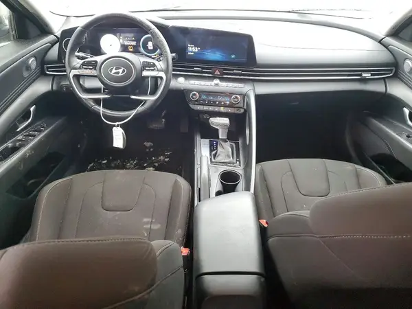 KMHLM4DG1RU718853 2024 HYUNDAI ELANTRA - Image 8
