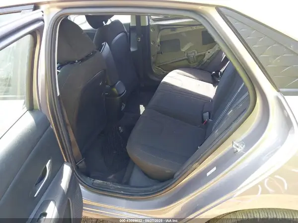 KMHLM4DG1RU725821 2024 HYUNDAI ELANTRA - Image 8