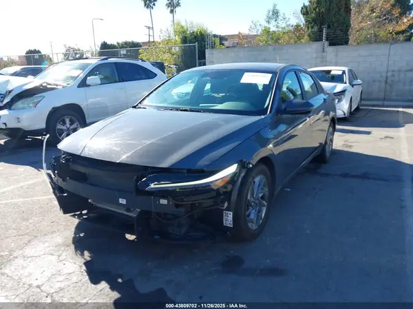 KMHLM4DG1RU730971 2024 HYUNDAI ELANTRA - Image 2