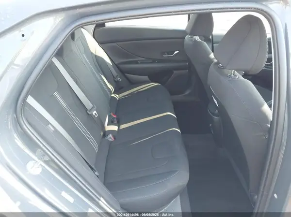 KMHLM4DG1RU739265 2024 HYUNDAI ELANTRA - Image 8
