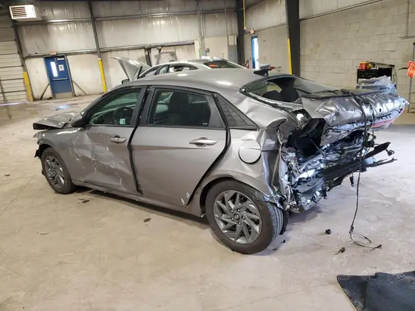 KMHLM4DG1RU752839 2024 HYUNDAI ELANTRA - Image 2