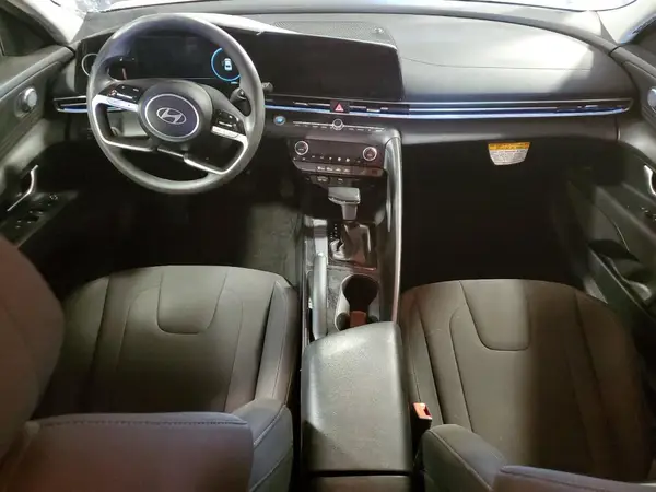 KMHLM4DG1RU752839 2024 HYUNDAI ELANTRA - Image 8