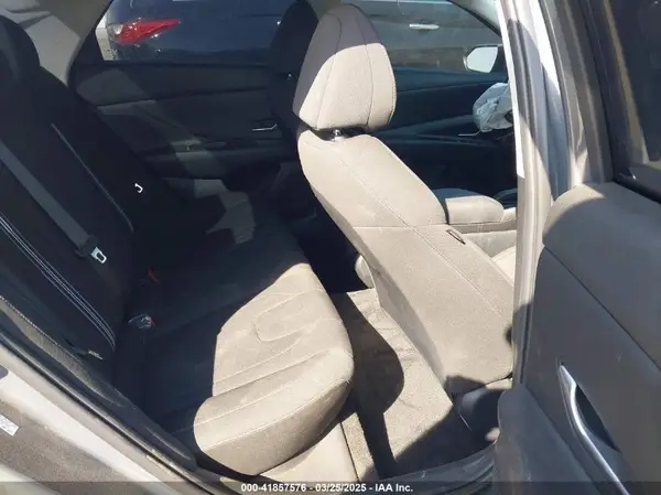 KMHLM4DG1RU755188 2024 HYUNDAI ELANTRA - Image 8