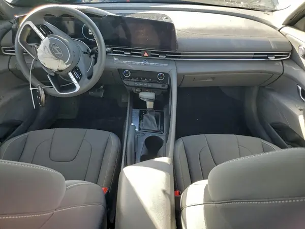 KMHLM4DG1RU756826 2024 HYUNDAI ELANTRA - Image 8