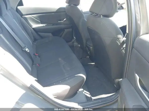 KMHLM4DG1RU756860 2024 HYUNDAI ELANTRA - Image 8