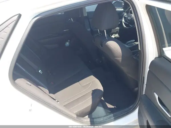KMHLM4DG1RU757670 2024 HYUNDAI ELANTRA - Image 8