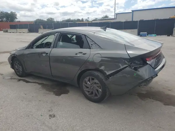 KMHLM4DG1RU757720 2024 HYUNDAI ELANTRA - Image 2
