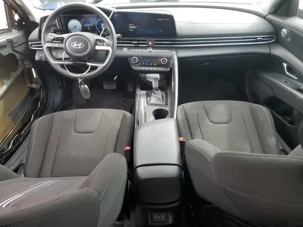 KMHLM4DG1RU757720 2024 HYUNDAI ELANTRA - Image 8