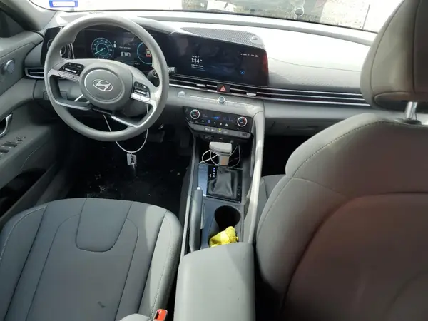 KMHLM4DG1RU758544 2024 HYUNDAI ELANTRA - Image 8