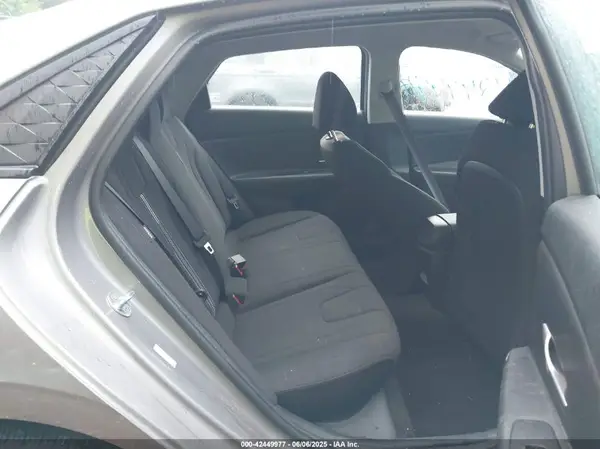 KMHLM4DG1RU759256 2024 HYUNDAI ELANTRA - Image 8