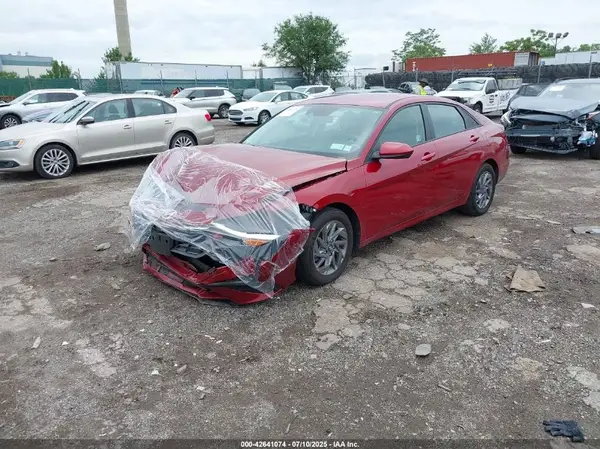 KMHLM4DG1RU760889 2024 HYUNDAI ELANTRA - Image 2