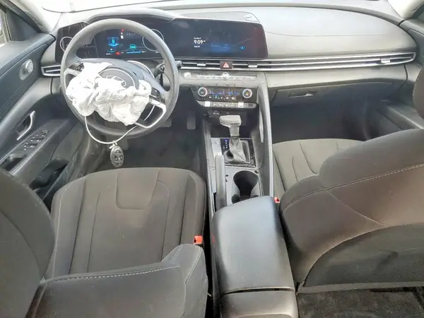 KMHLM4DG1RU766188 2024 HYUNDAI ELANTRA - Image 8