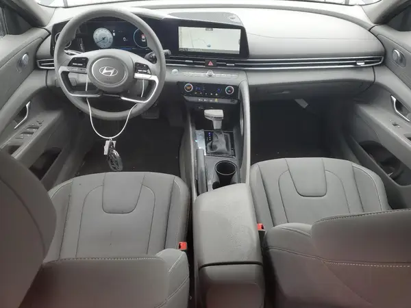 KMHLM4DG1RU767938 2024 HYUNDAI ELANTRA - Image 8