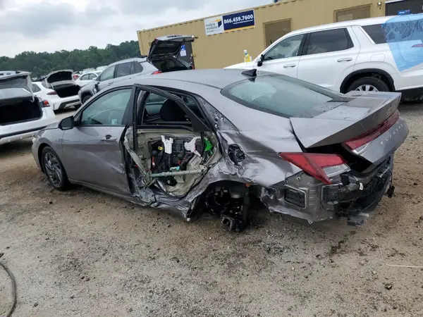 KMHLM4DG1RU769544 2024 HYUNDAI ELANTRA - Image 2