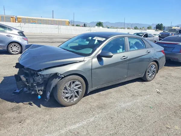 KMHLM4DG1RU776624 2024 HYUNDAI ELANTRA - Image 1
