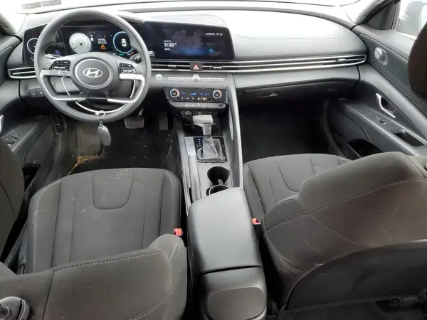 KMHLM4DG1RU782097 2024 HYUNDAI ELANTRA - Image 8