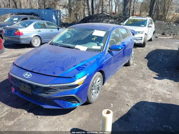 KMHLM4DG1RU783038 2024 HYUNDAI ELANTRA - Image 2