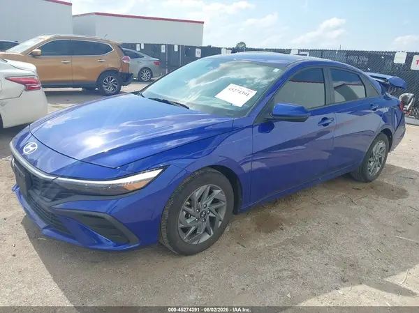 KMHLM4DG1RU793438 2024 HYUNDAI ELANTRA - Image 2