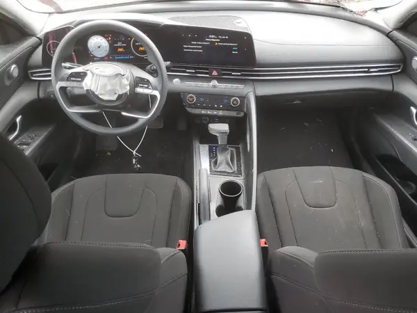 KMHLM4DG1RU804146 2024 HYUNDAI ELANTRA - Image 8