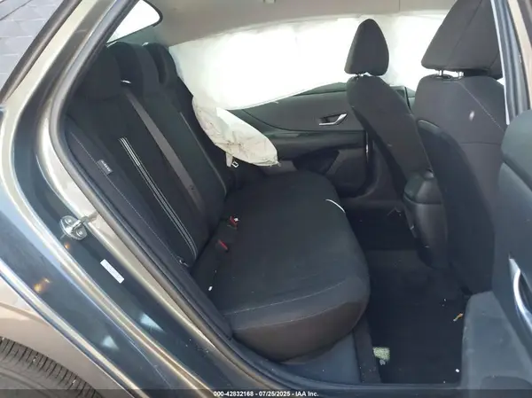 KMHLM4DG1RU807905 2024 HYUNDAI ELANTRA - Image 8