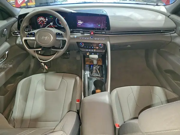 KMHLM4DG1RU822467 2024 HYUNDAI ELANTRA - Image 8