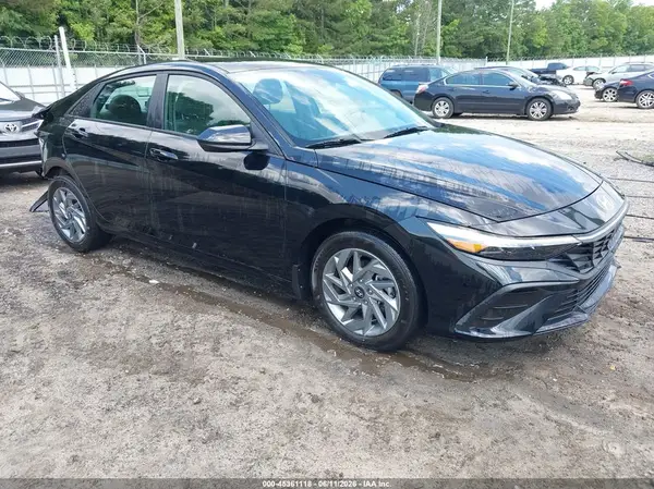 KMHLM4DG1RU829984 2024 HYUNDAI ELANTRA - Image 1